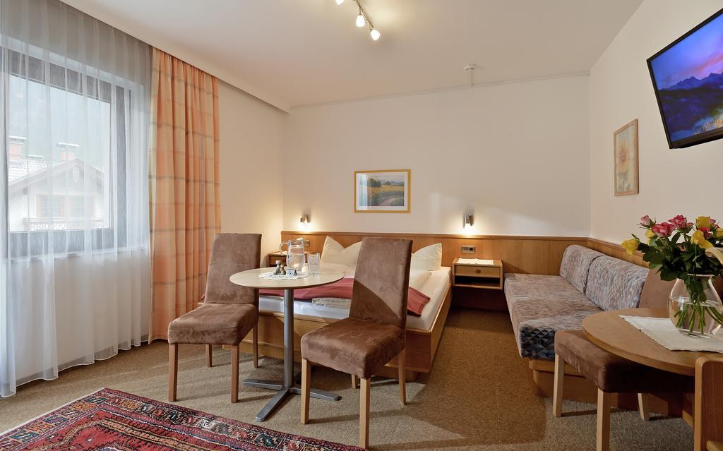 Hotel Garni Jennewein Mayrhofen Camera foto