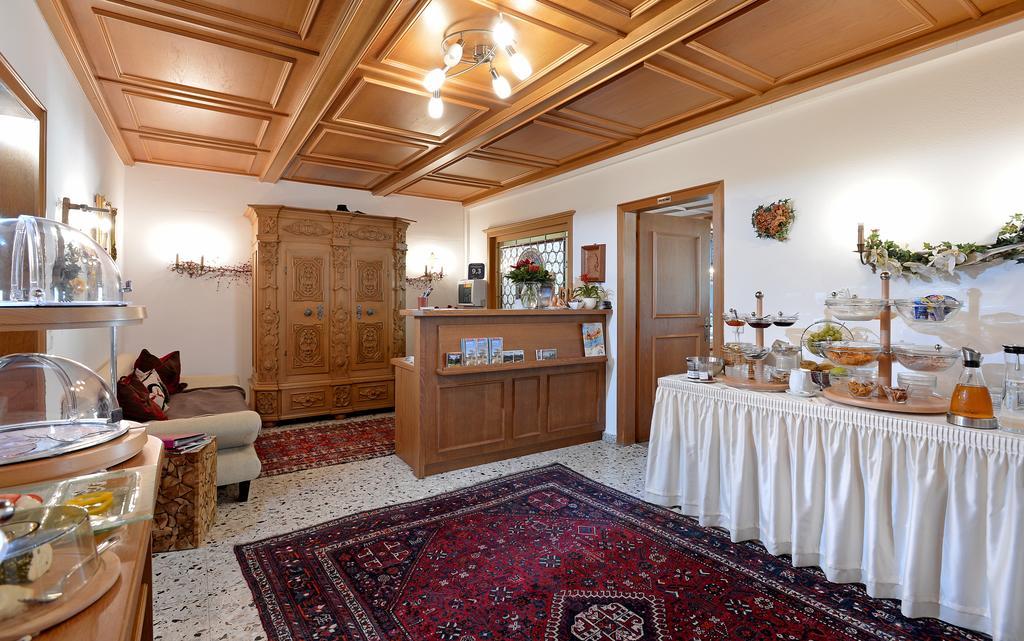 Hotel Garni Jennewein Mayrhofen Esterno foto