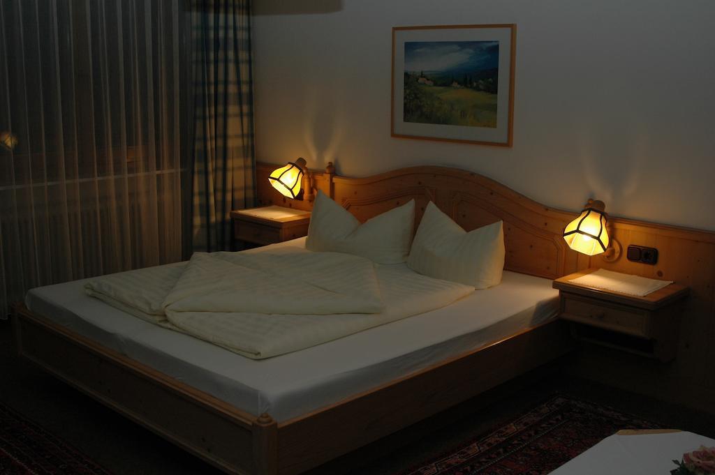 Hotel Garni Jennewein Mayrhofen Camera foto