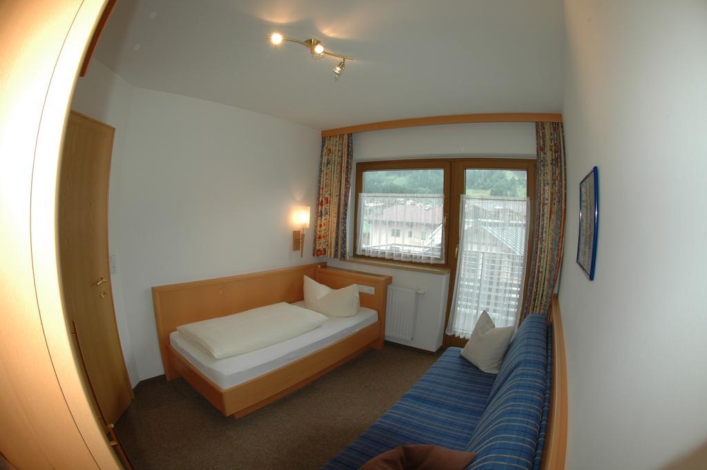 Hotel Garni Jennewein Mayrhofen Camera foto